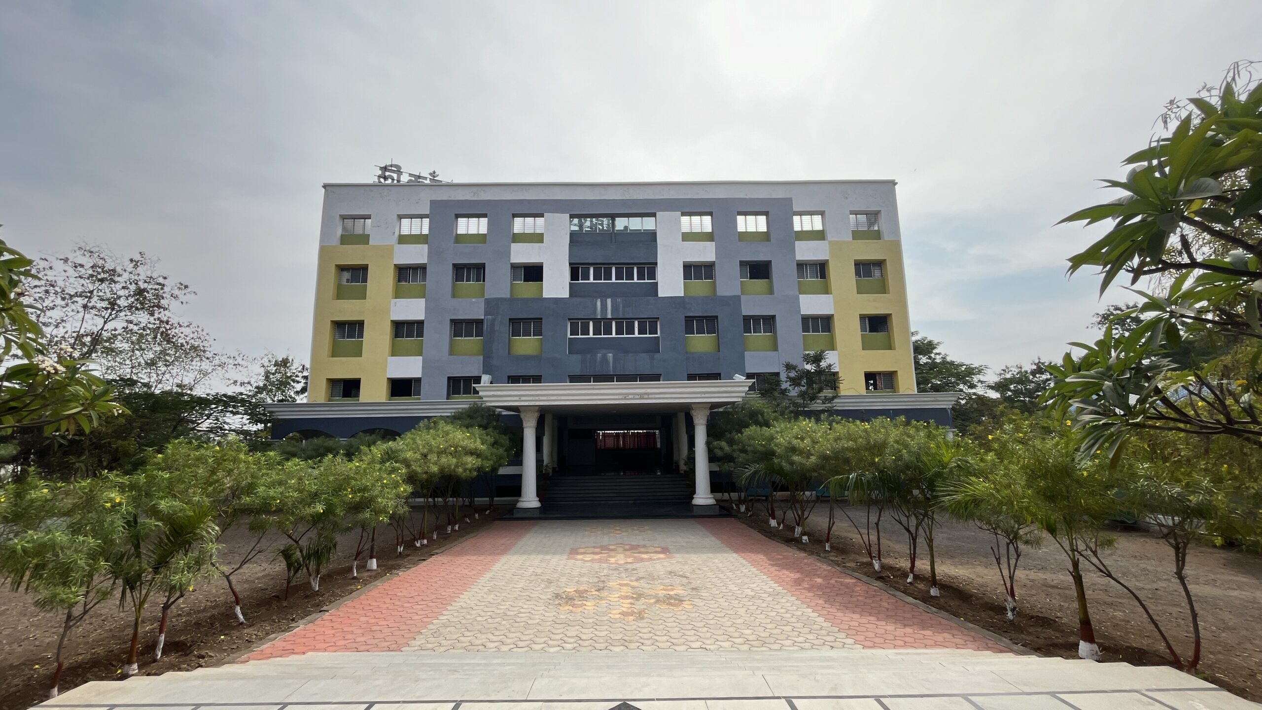 Vacancies at Brahmdevdada Mane Polytechnic, Solapur: Multiple Positions Open